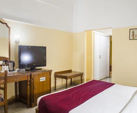 Sarao Hotel Mohali Buitenkant foto