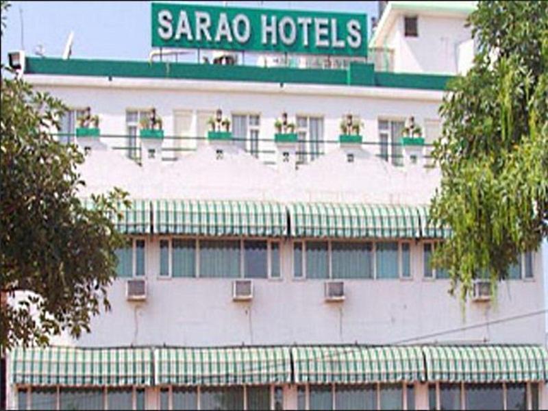 Sarao Hotel Mohali Buitenkant foto
